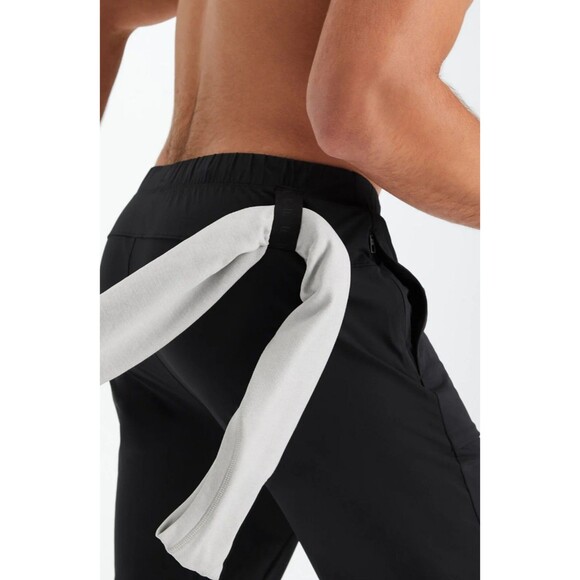 Fabletics The One Jogger Athletic Training Mens XXL Black Stretch Preppy NWT - Picture 4 of 11